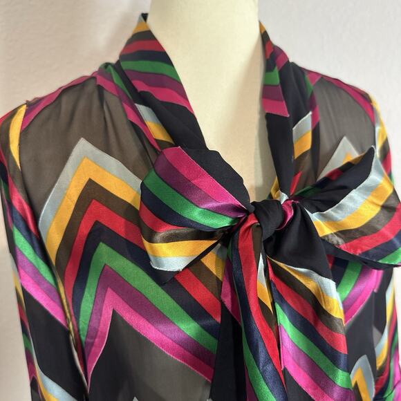 Alice + Olivia Colorful Striped Silk Bowtie Sheer Button Top Sz XS Blouse Preppy - Picture 8 of 12